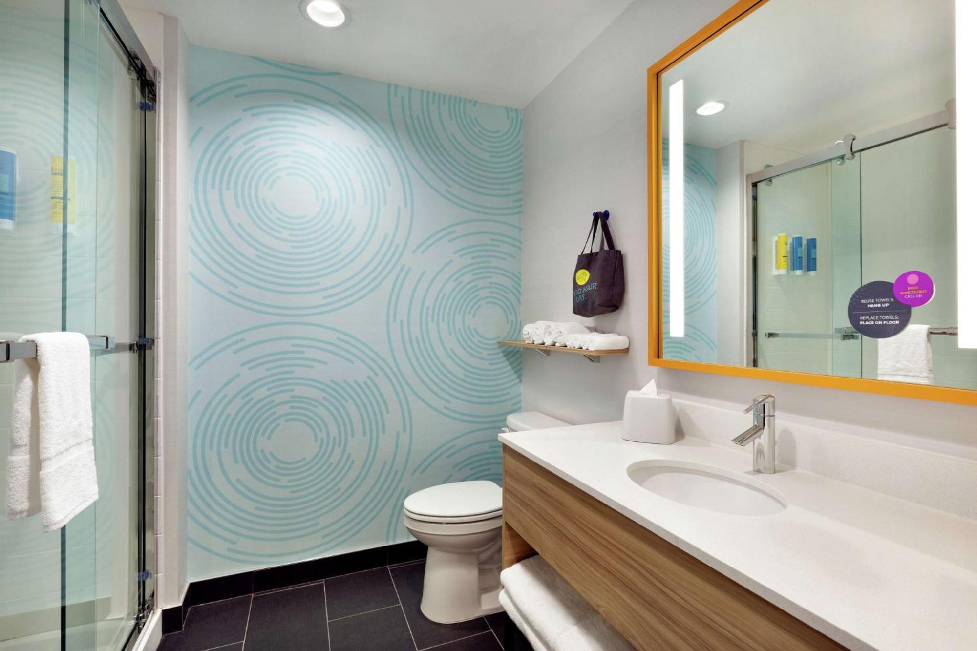 Tru By Hilton Houston Nasa 3*
